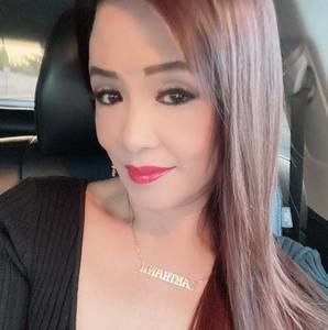 Meet your Posher, Gia